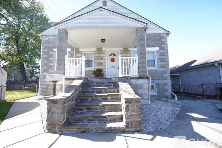 Parkville Apartment: 7808 Highpoint Rd