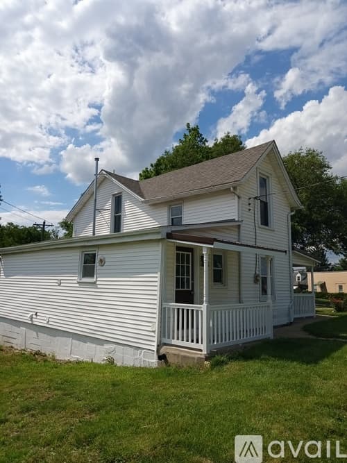 Carroll House: 5511 Plum Road Northwest