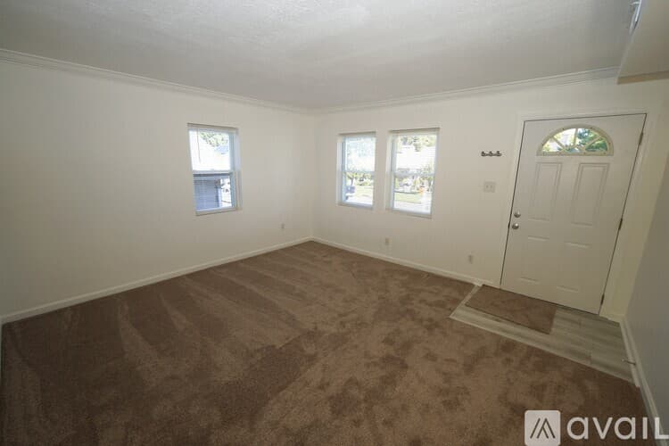 Parkville Apartment: 7808 Highpoint Rd