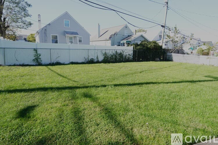 Parkville Apartment: 7808 Highpoint Rd