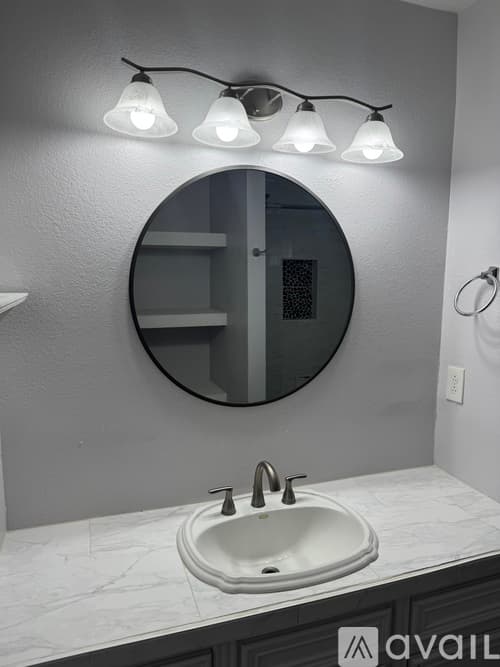 Los Fresnos House: 33506 Falcon Lane