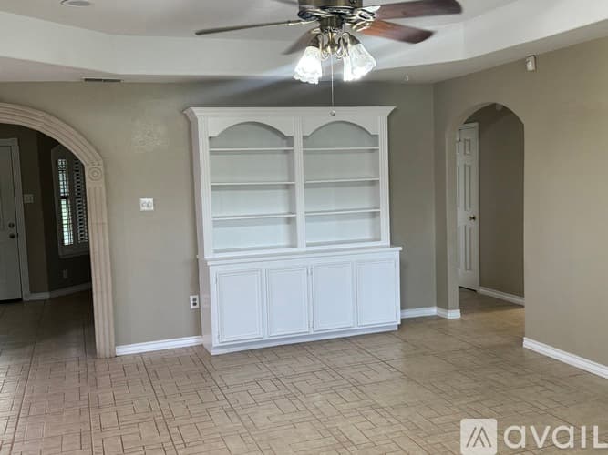 Los Fresnos House: 33506 Falcon Lane