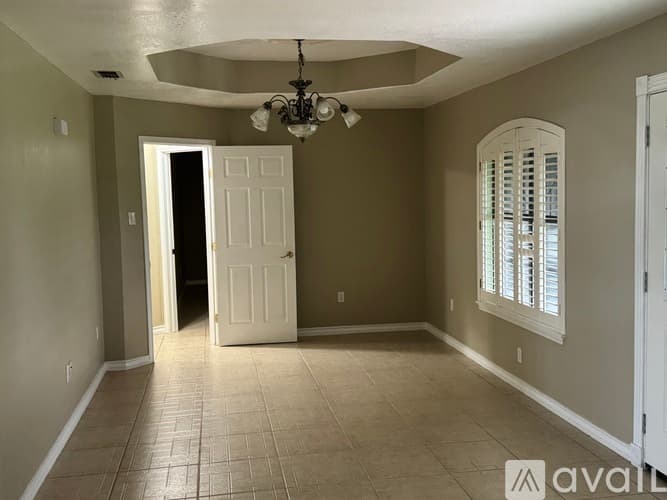 Los Fresnos House: 33506 Falcon Lane