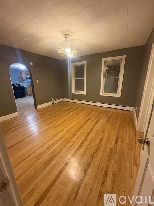 Utica Townhome: 1019 Morris Street