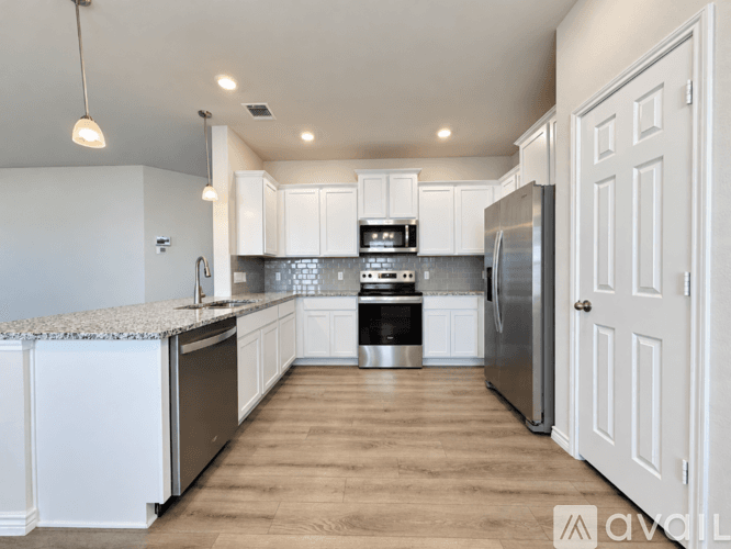 Nolanville House: 1737 Horatio St