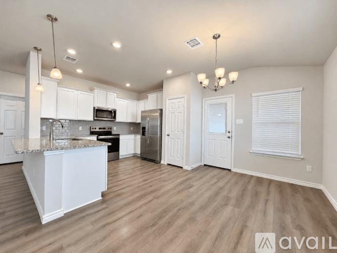 Nolanville House: 1737 Horatio St
