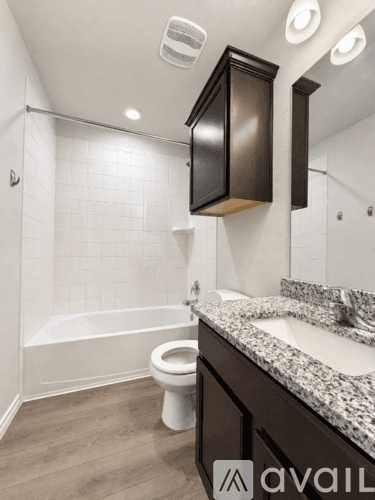 Nolanville House: 1737 Horatio St