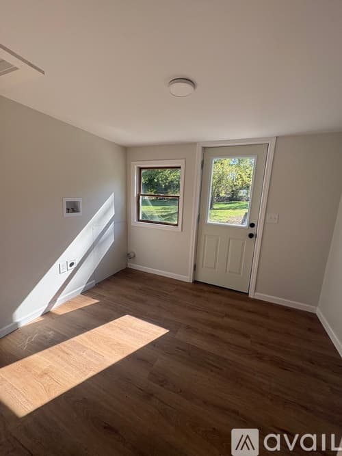 South Corning House: 25 Glen Ave