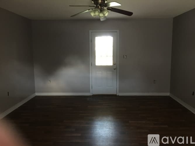 Ocean Springs House: 3300 North 5th Street