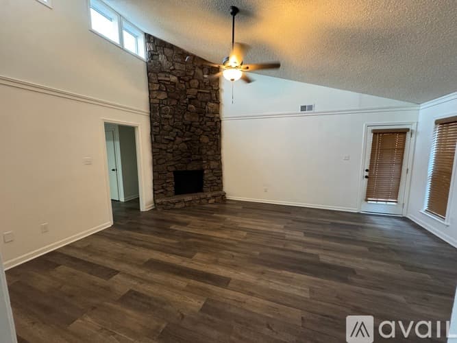 Southaven House: 776 Old Forge Rd