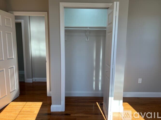 Everett Condo: 58 Robin Street