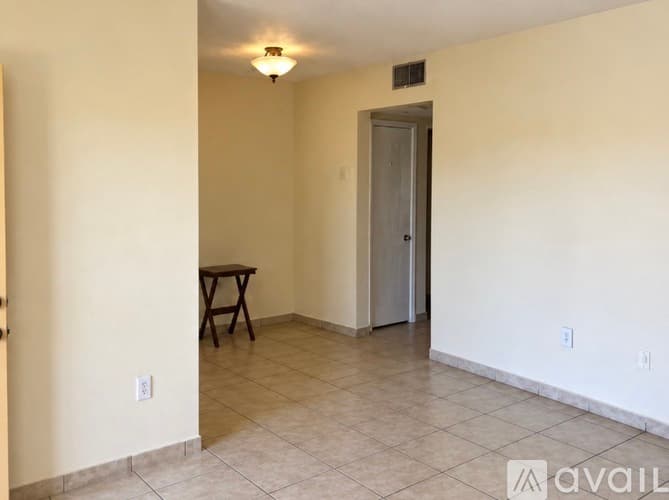 Miami Apartment: 1629 NW N River Dr