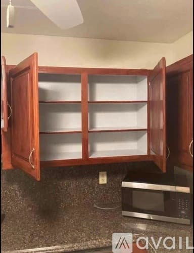 Palm Springs Apartment: 702 Lori Drive