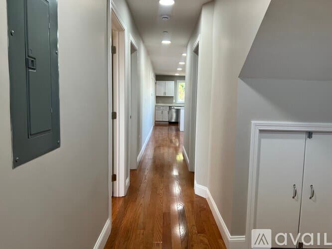 Everett Condo: 58 Robin Street