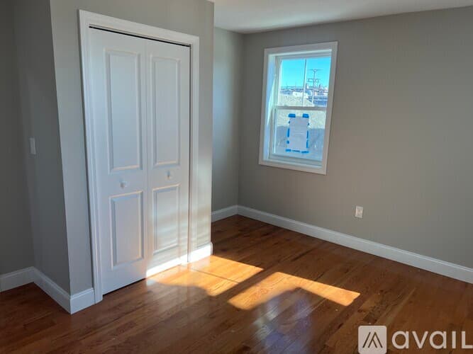 Everett Condo: 58 Robin Street