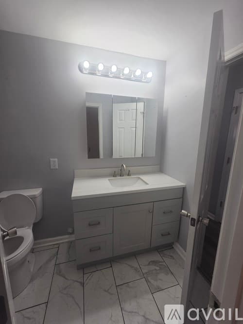Winston-Salem House: 2358 Dellabrook Road