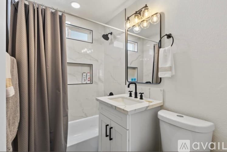Imperial Beach House: 776 Calla Avenue