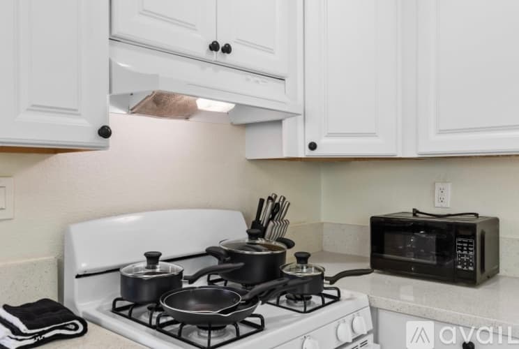 Imperial Beach House: 776 Calla Avenue
