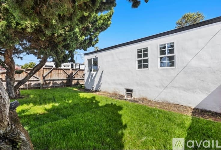 Imperial Beach House: 776 Calla Avenue