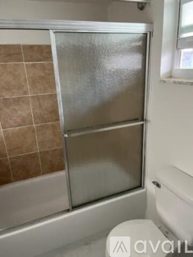 Palm Springs Apartment: 702 Lori Drive