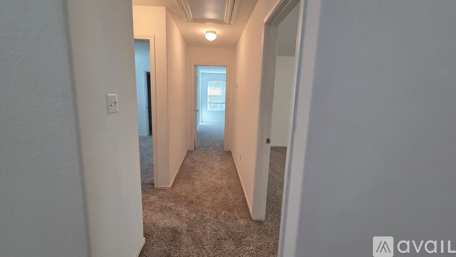 Liberty Hill House: 249 Red Buckeye Loop