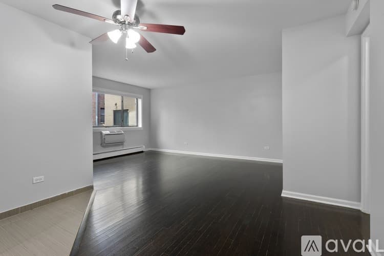 Chicago Apartment: 6001 N Kenmore Ave