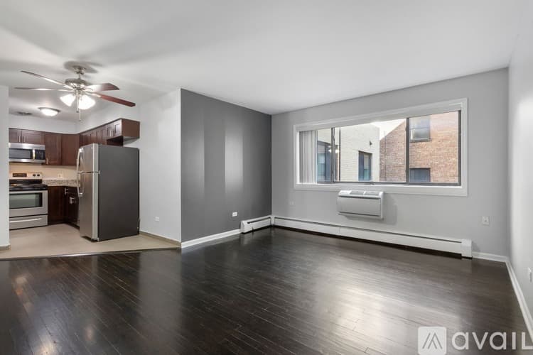 Chicago Apartment: 6001 N Kenmore Ave