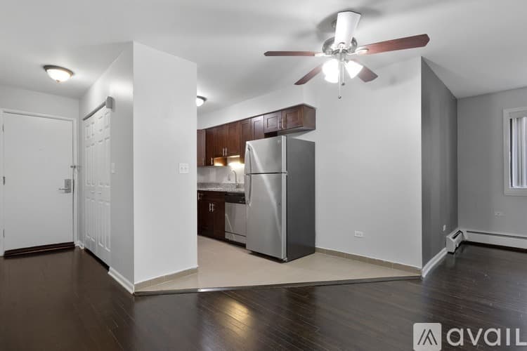 Chicago Apartment: 6001 N Kenmore Ave