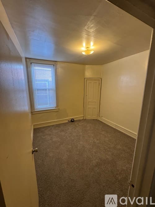 Philadelphia Apartment: 6245 Haverford Avenue