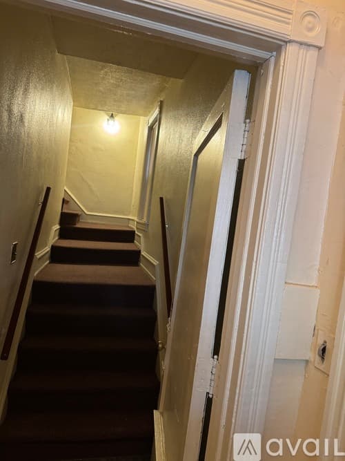 Philadelphia Apartment: 6245 Haverford Avenue