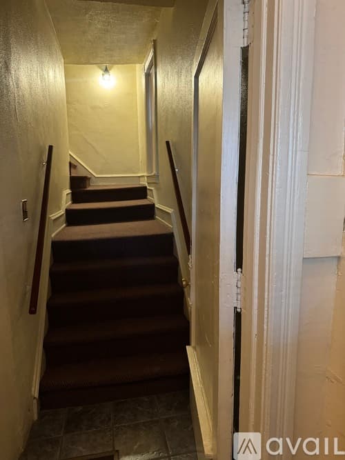 Philadelphia Apartment: 6245 Haverford Avenue
