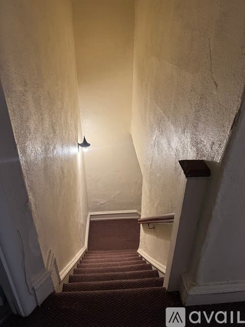 Philadelphia Apartment: 6245 Haverford Avenue