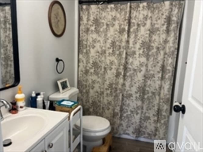 Winchendon Apartment: 11 Main Street