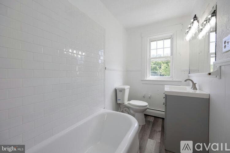 Downingtown Townhome: 337 Stuart Ave