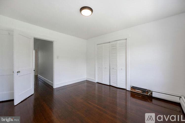Downingtown Townhome: 337 Stuart Ave