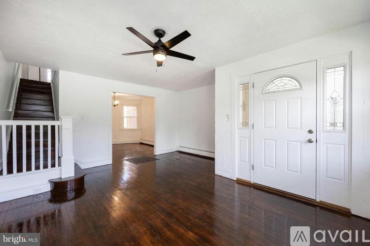 Downingtown Townhome: 337 Stuart Ave