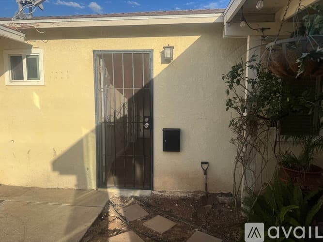 Lemon Grove Apartment: 7209 Rosemary Lane