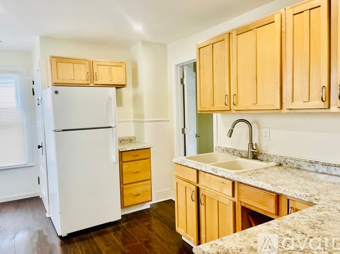 Pittsfield Apartment: 20 Crosby Place
