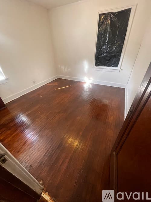 Peoria House: 1016 E Gift Ave