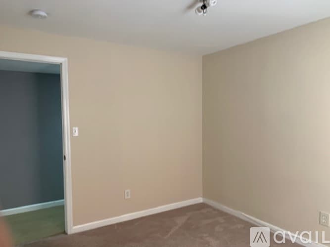 Newark House: 232 236 South 12 Th Street