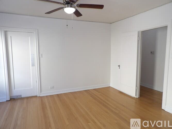 Dallas House: 4234 Travis St