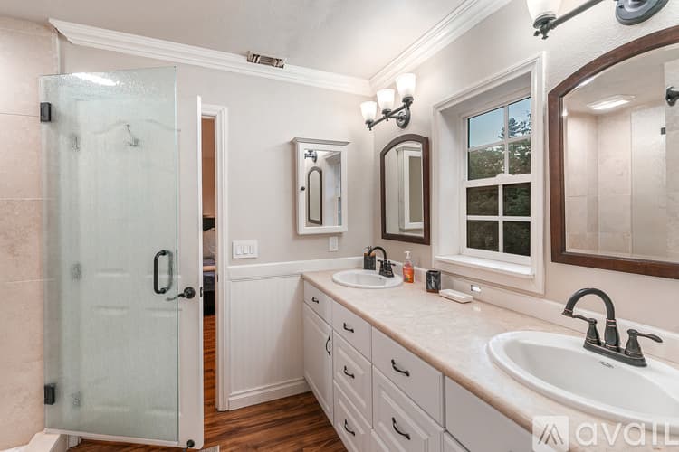 Lake Arrowhead House: 26316 Thunderbird Dr