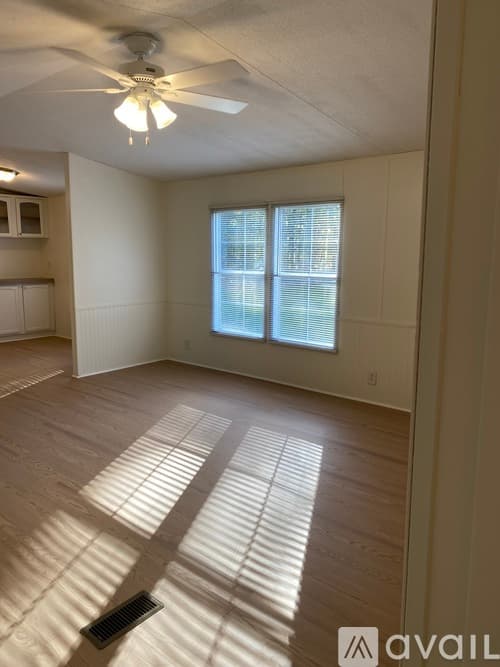 Mineral House: 217 Johnson Rd