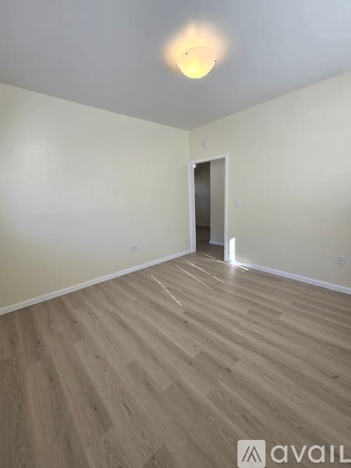 Gardnerville House: 911 Bollen Cir