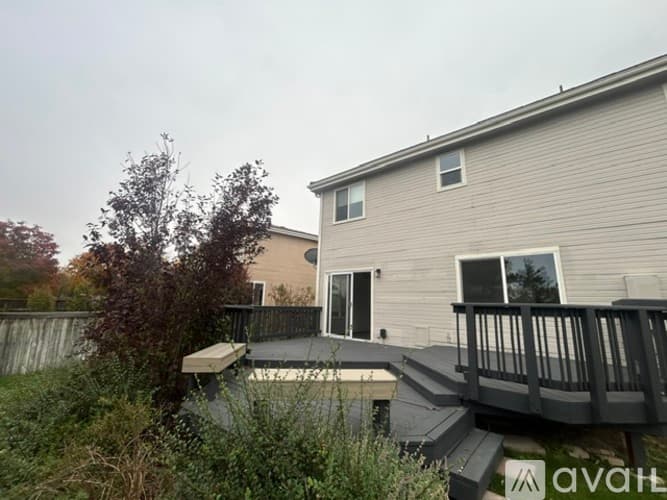 Highlands Ranch House: 1553 Spring Water Way