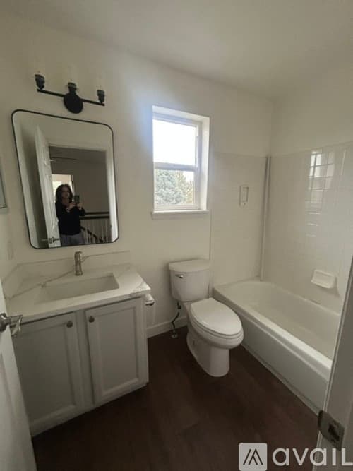 Highlands Ranch House: 1553 Spring Water Way