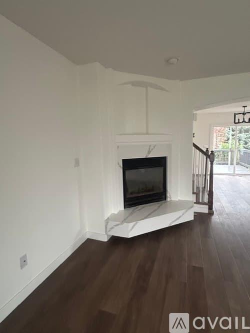 Highlands Ranch House: 1553 Spring Water Way