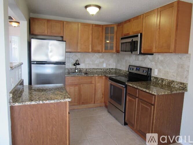 Daytona Beach Apartment: 411 N Halifax Ave