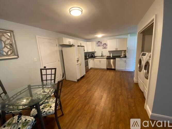 Angier House: 122 S Pleasant St