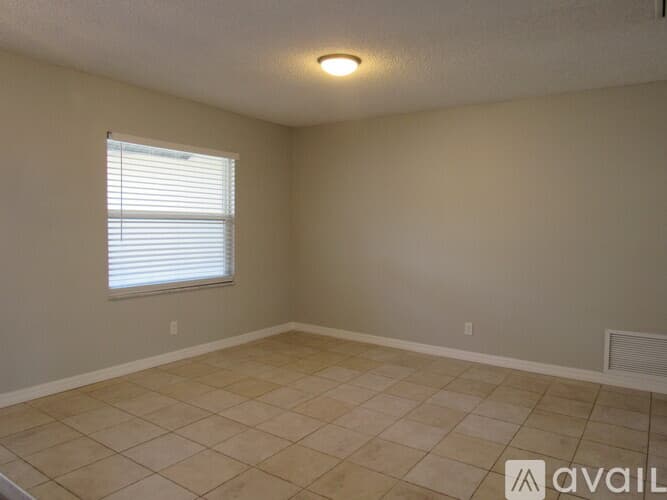 Port Orange House: 3740 Paige St